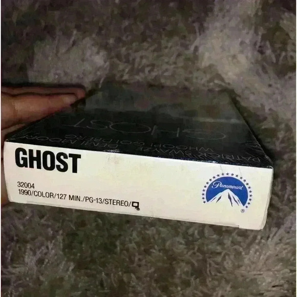 Ghost VHS Sealed - Picture 5 of 7